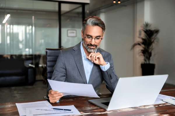VAT accountant working on VAT
